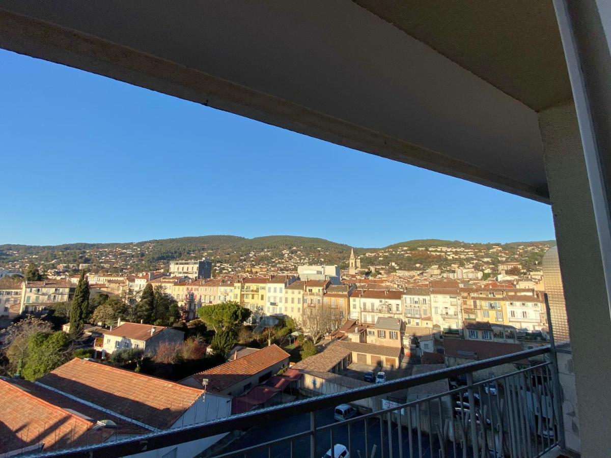 Appartamento Au 5Eme Ciel Draguignan Esterno foto